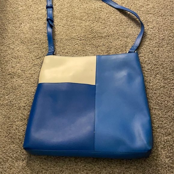 Vera Bradley Handbags - Vera Bradley Composition Color-block Crossbody Purse